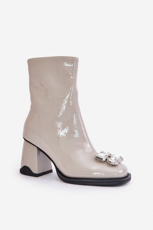 Laque Sieviešu puszābaki ar ornamentiem D&A MR880-019 Pelēkas krāsas Laque Sieviešu puszābaki ar ornamentiem D&A MR880-019 Pelēkas krāsas