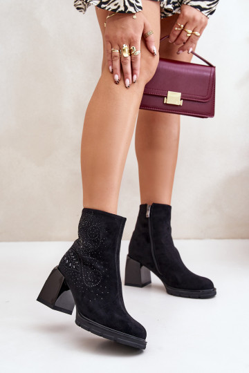 siltināti Sieviešu puszābaki Ar Dekorāciju D&A MR880-130 melnas krāsas