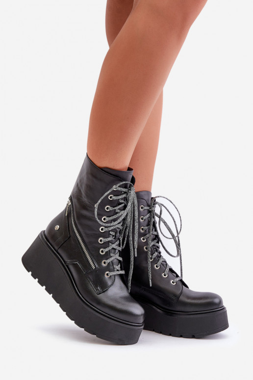 Āda zābaki ar platformu I Koturnie Tā irciejka 06676-01 melnas krāsas Āda zābaki ar platformu I Koturnie Tā irciejka 06676-01 melnas krāsas