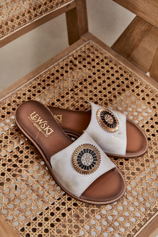 Čibas no dabīgas ādas ar ornamentiem ar platiem papēžiem Ļevskis 3047/O Zelta krāsas Przecierany