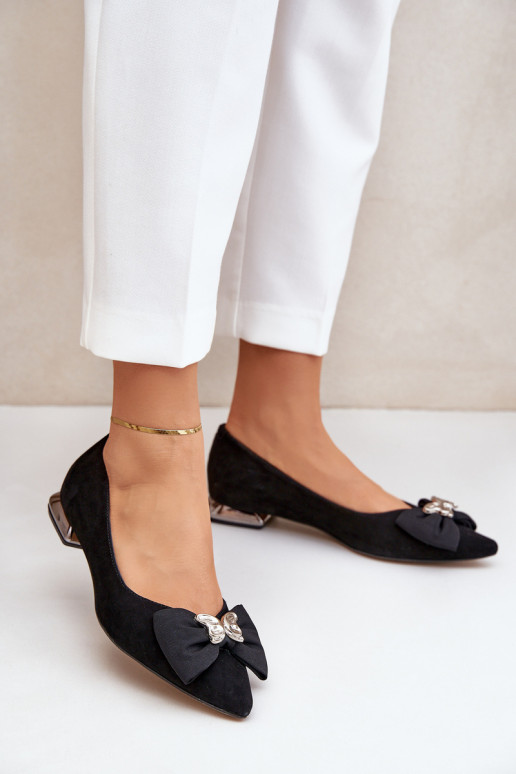 Eleganta stila Zamšādas balerīnas Sieviešu ar bantītēm Laura Messi 2893 melnas krāsas Eleganta stila Zamšādas balerīnas Sieviešu ar bantītēm Laura Messi 2893 melnas krāsas