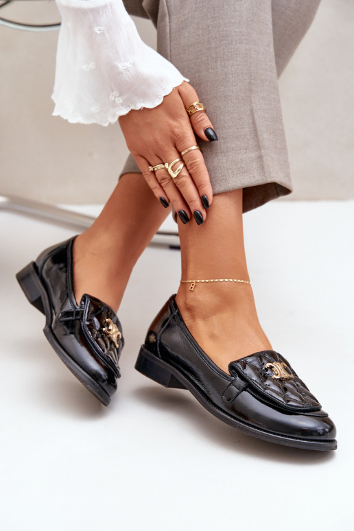 Āda Lakoti mokasīni Ar zelta rotājumu Laura Messi 2927 melnas krāsas Āda Lakoti mokasīni Ar zelta rotājumu Laura Messi 2927 melnas krāsas