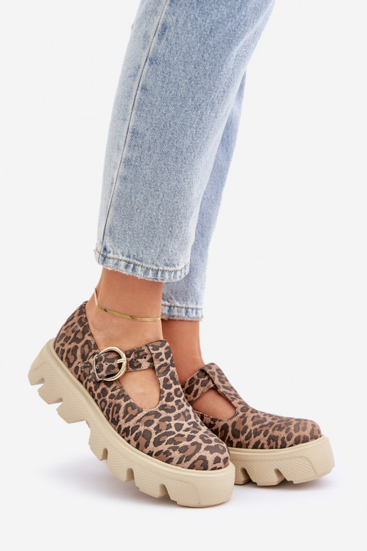 zamšādas apavi ar sprādzēm ar leoparda kažokādas rakstu Zazoo 20183 brūnas krāsas zamšādas apavi ar sprādzēm ar leoparda kažokādas rakstu Zazoo 20183 brūnas krāsas