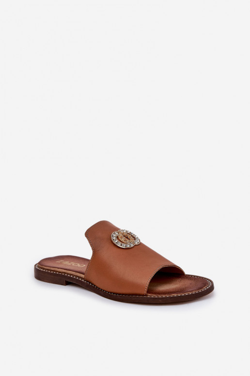 Eleganta stila Čibas no dabīgas ādas Sieviešu ar ornamentiem Zazoo 3008 brūnas krāsas