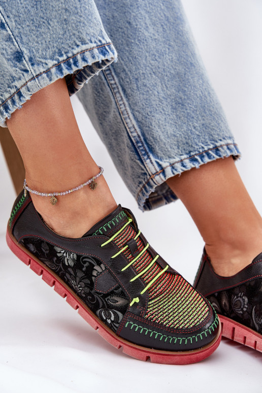 Āda apavi Sieviešu Rakstaina Tā irciejka 06784-20 melnas krāsas Āda apavi Sieviešu Rakstaina Tā irciejka 06784-20 melnas krāsas