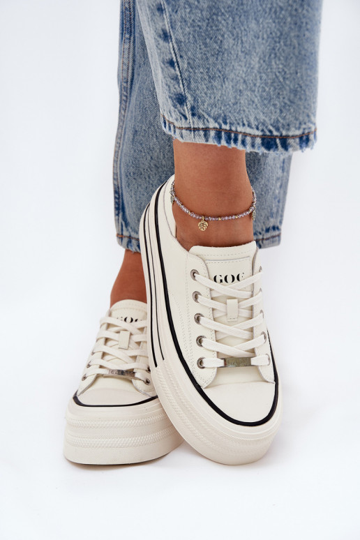 Āda sieviešu puszābaki ar platformu GOE RR2N4106 baltas krāsas