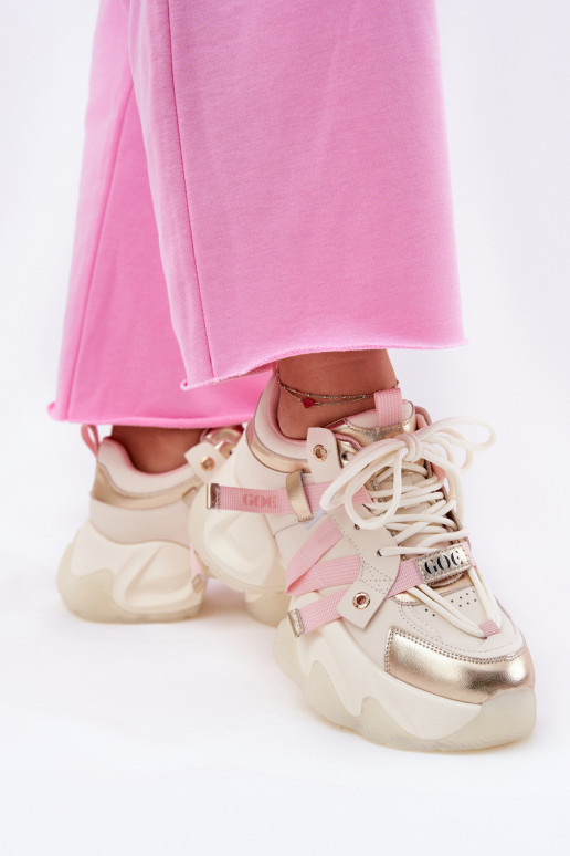 Āda Sneakers modeļa apavi Sieviešu Uz masīvas zoles GOE RR2N4031 smilšu krāsas