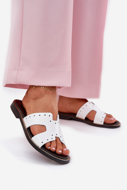 Zazoo 40326 Laque Sieviešu Čības Ar dekoratīviem izgriezumiem baltas krāsas Zazoo 40326 Laque Sieviešu Čības Ar dekoratīviem izgriezumiem baltas krāsas