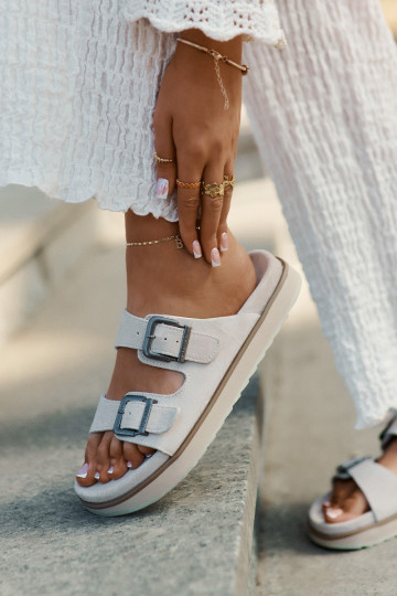 sieviešu zamšādas čības ar sprādzēm D.Franklin DFSH405001 smilšu krāsas