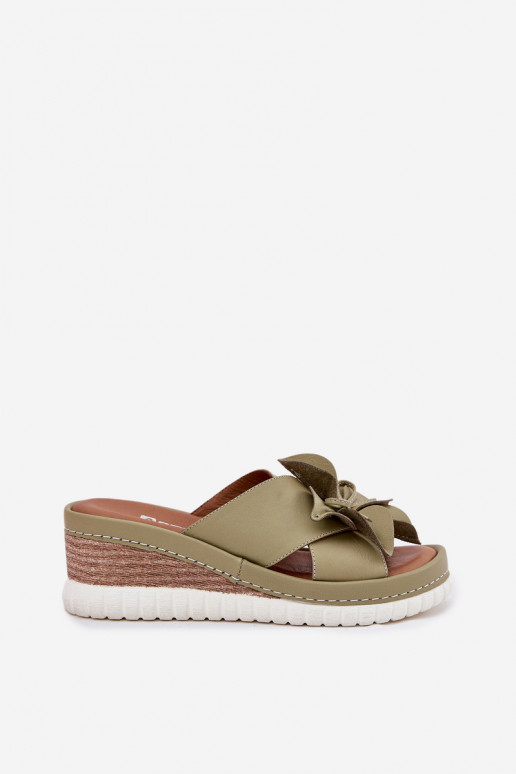 Čibas no dabīgas ādas Sieviešu Uz Ķīļa Ar greznu Puķe Artiker 52C0503 Zaļas krāsas