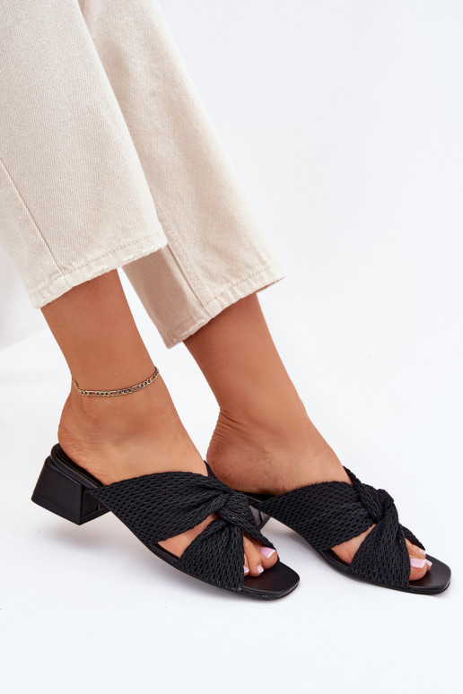 sieviešu čības Klockā Tā irciejka 06955-01 melnas krāsas sieviešu čības Klockā Tā irciejka 06955-01 melnas krāsas