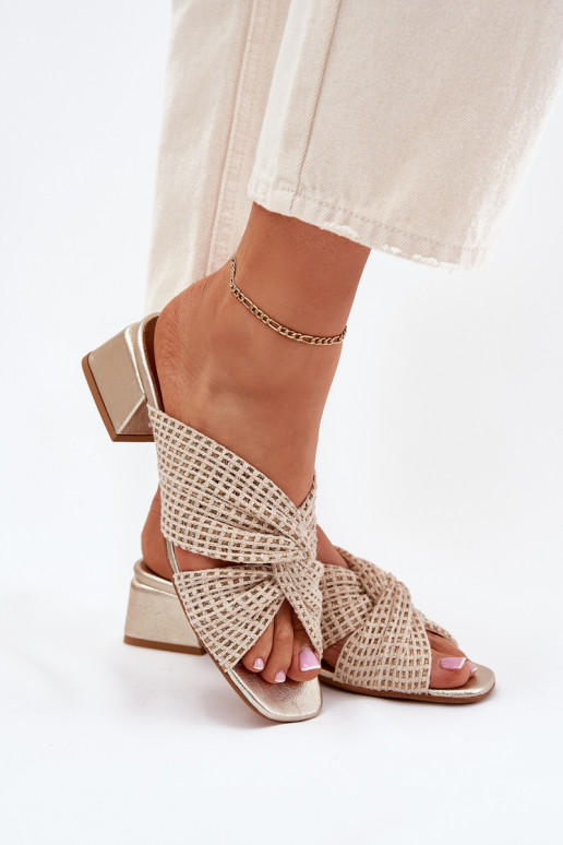 sieviešu čības Klockā Tā irciejka 06955-25 smilšu krāsas-Zelta krāsas sieviešu čības Klockā Tā irciejka 06955-25 smilšu krāsas-Zelta krāsas