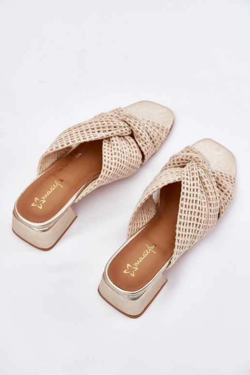 sieviešu čības Klockā Tā irciejka 06955-25 smilšu krāsas-Zelta krāsas sieviešu čības Klockā Tā irciejka 06955-25 smilšu krāsas-Zelta krāsas