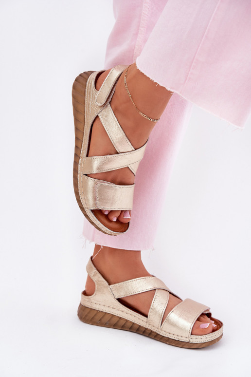 Sieviešu basenes Sieviešu ar lipīgām aizdarēm Tā irciejka L6848-25 Zelta krāsas