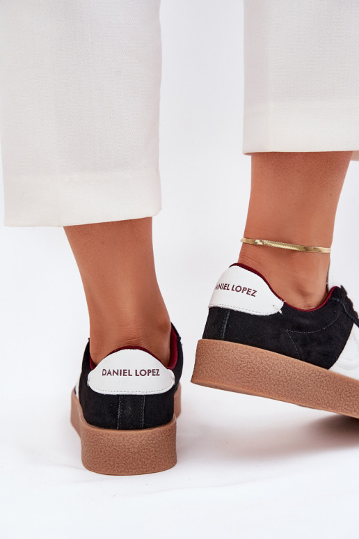 zamšādas Sneakers modeļa apavi Sieviešu Daniel Lopez Just Dare SS2D4021 melnas krāsas zamšādas Sneakers modeļa apavi Sieviešu Daniel Lopez Just Dare SS2D4021 melnas krāsas