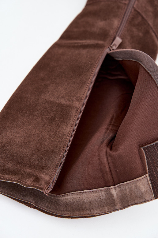 zamšādas garie zābaki ar papēdi Slēdzene CzekoladoIne Lissara