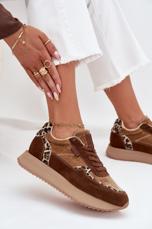 zamšādas Sneakers modeļa apavi Sieviešu Big Star OO274A313 HI-POLY SYSTEM brūnas krāsas ar leoparda kažokādas rakstu zamšādas Sneakers modeļa apavi Sieviešu Big Star OO274A313 HI-POLY SYSTEM brūnas krāsas ar leoparda kažokādas rakstu