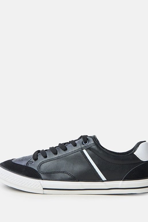 Melnas vīriešu sporta apavi ar baltām...