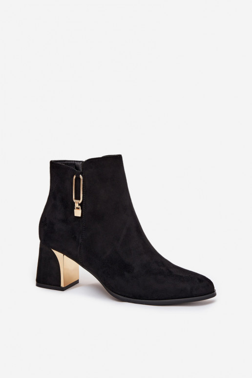 Melni krāsas sieviešu zābaciņi ar zelta krāsas detaļām „Kalivra"