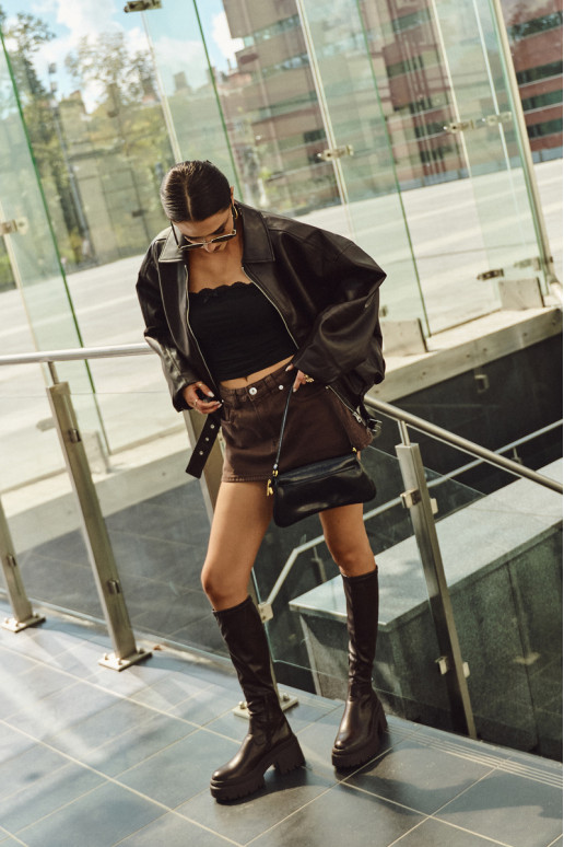 Sieviešu garie zābaki uz masīviem papēžiem un platformas, iekāpjamais modelis brūnā krāsā Florinne Sieviešu garie zābaki uz masīviem papēžiem un platformas, iekāpjamais modelis brūnā krāsā Florinne