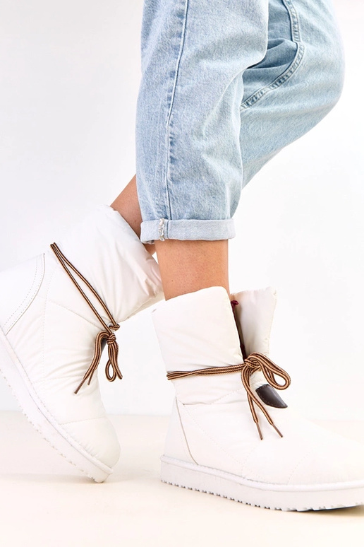 Baltas sieviešu sniega zābaki ar...