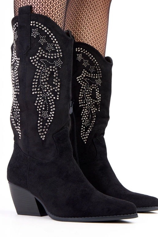 Melni cowboy zābaki ar zemu papēdi un...