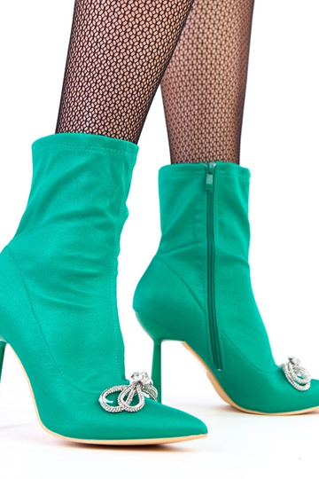 Zaļi satīna zābaki ar...