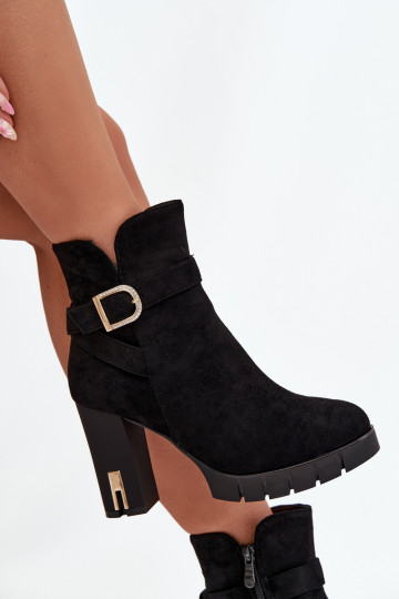 siltināti Sieviešu puszābaki ar sprādzēm melnas krāsas Nolivira