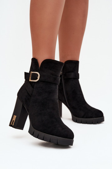 siltināti Sieviešu puszābaki ar sprādzēm melnas krāsas Nolivira 2