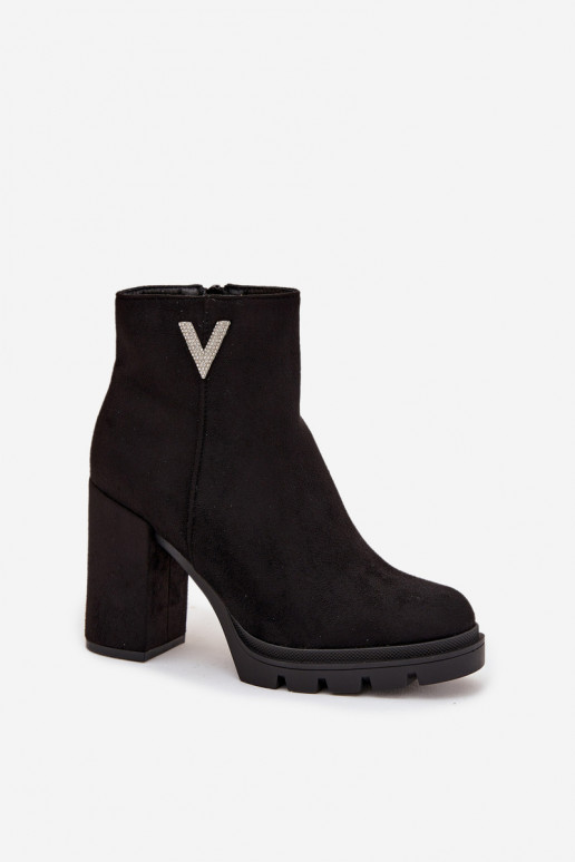 Sieviešu puszābaki siltināti ar papēdi Ar greznu Detalem melnas krāsas Briella