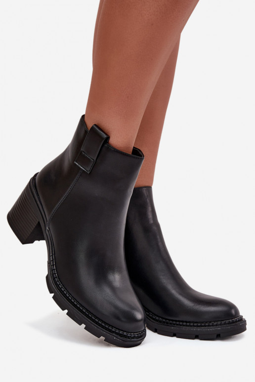 siltināti Sieviešu puszābaki no eko ādas ar papēdi melnas krāsas Alvena