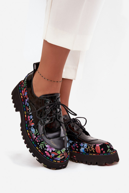 Laque apaviIeslēgtsturalnej Skóry ar rakstiem Artiker 57C0174 melnas krāsas