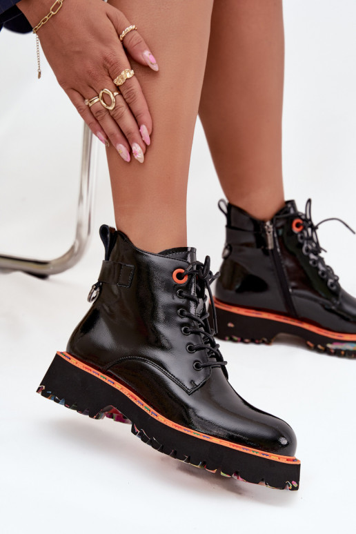 Sieviešu puszābakiLaquej Skóry Ieslēgtsturalnej siltināti Artiker 57C0061 melnas krāsas