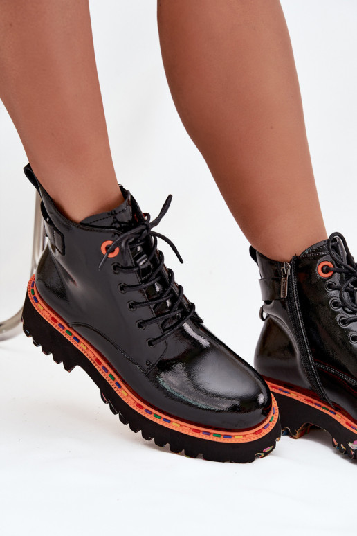 Sieviešu puszābakiLaquej Skóry Ieslēgtsturalnej siltināti Artiker 57C0061 melnas krāsas