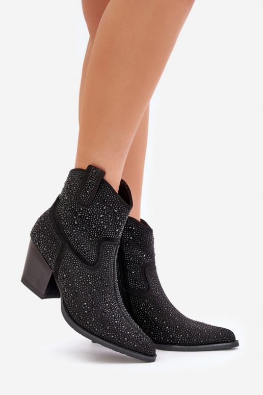 Dekorētas kovboju stila puszābaki ar papēdiNoskami Apavi ar spicu purngalu S.Barski HY42-121 melnas krāsas