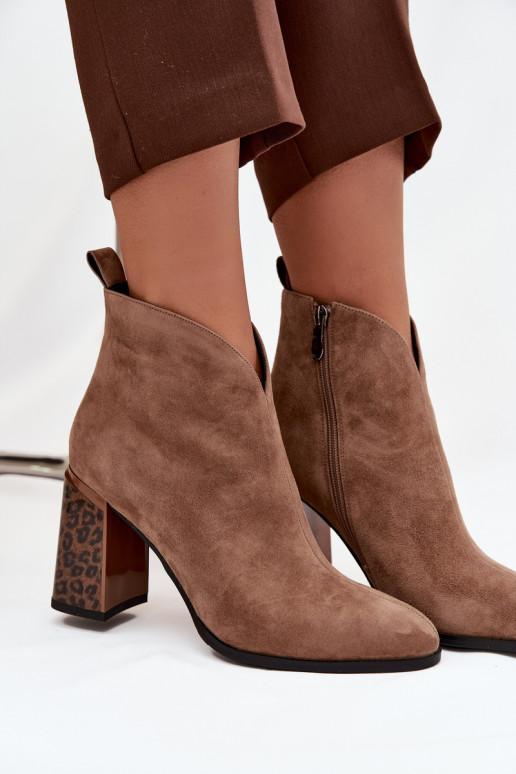 Āda zamšādas Sieviešu puszābaki smilšu krāsas Zivella