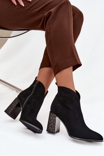 Āda zamšādas Sieviešu puszābaki melnas krāsas Zivella