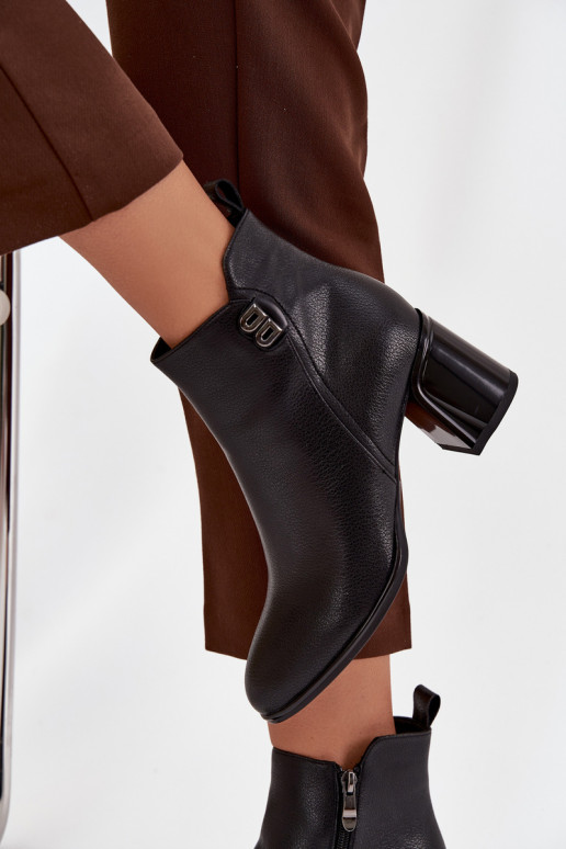 siltināti Sieviešu puszābakiIeslēgtsturalnej Skóry ar papēdi melnas krāsas Jovelle