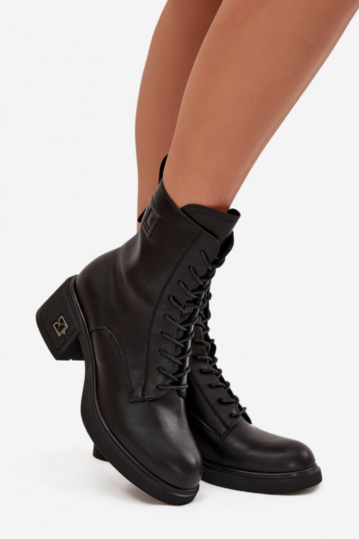 siltināti Sieviešu puszābakiIeslēgtsturalnej Skóry Klockā Vinceza 66819 melnas krāsas siltināti Sieviešu puszābakiIeslēgtsturalnej Skóry Klockā Vinceza 66819 melnas krāsas