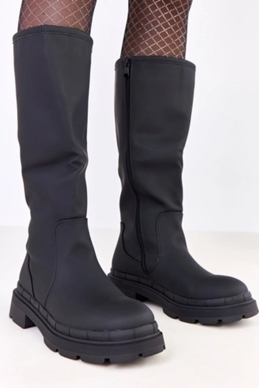 Melni mākslīgās ādas gari zābaki Delita