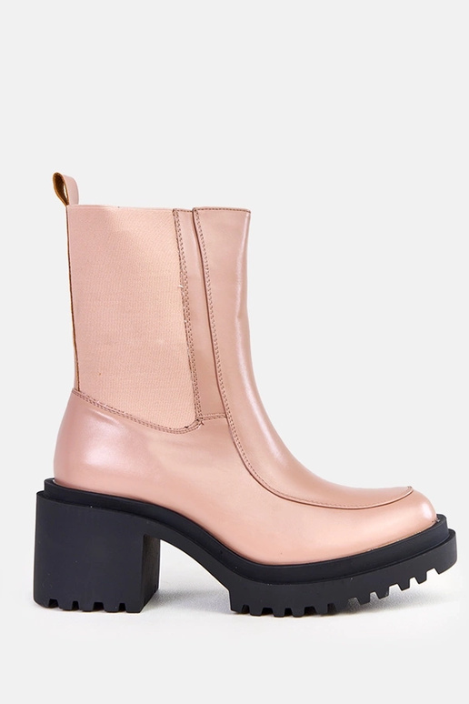 Smilšu krāsas zābaki uz papēža ar...