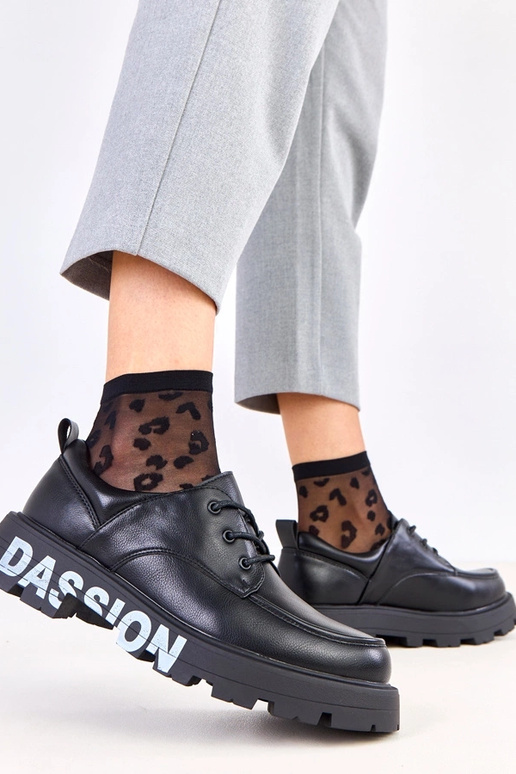 Melni sieviešu pusbačiai ar rakstu uz...