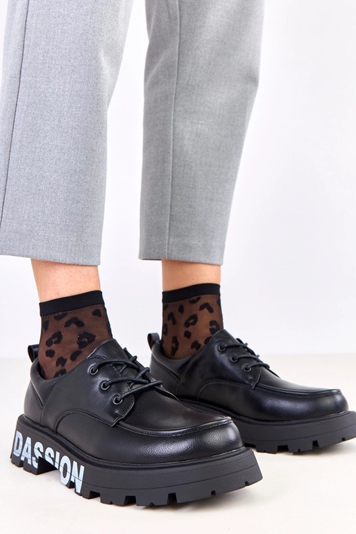 Melni sieviešu pusbačiai ar rakstu uz...