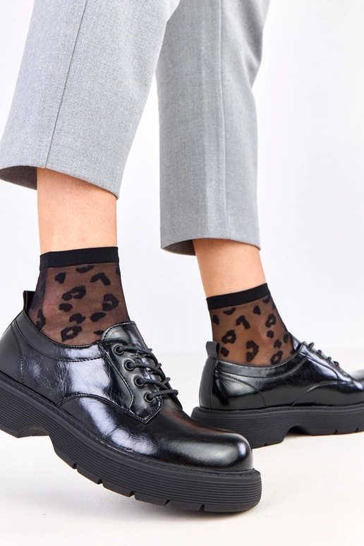 Melni sieviešu pusbačiai uz...