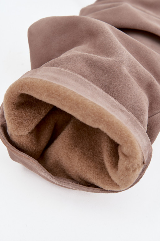 Saburzīts garie zābakiIeslēgtsturalnego zamšādasu ar papēdi siltināti Zazoo 4228 brūnas krāsas