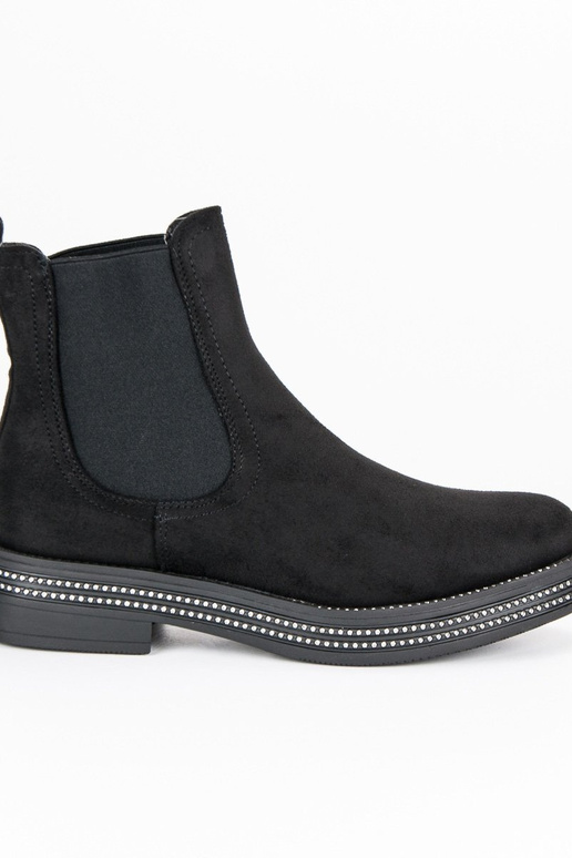 melnas krāsas sieviešu puszābaki