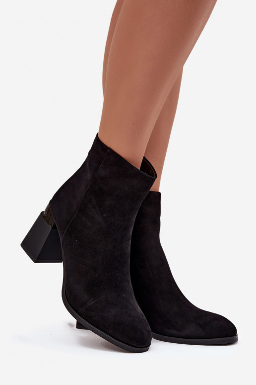 Sieviešu puszābakiIeslēgtsturalnego zamšādasu ar papēdi siltināti D&A CR52-718 melnas krāsas