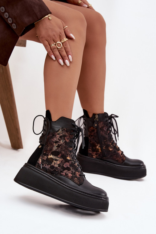 Āda Sieviešu puszābaki ar platformu Tā irciejka 07086-01 melnas krāsas Āda Sieviešu puszābaki ar platformu Tā irciejka 07086-01 melnas krāsas