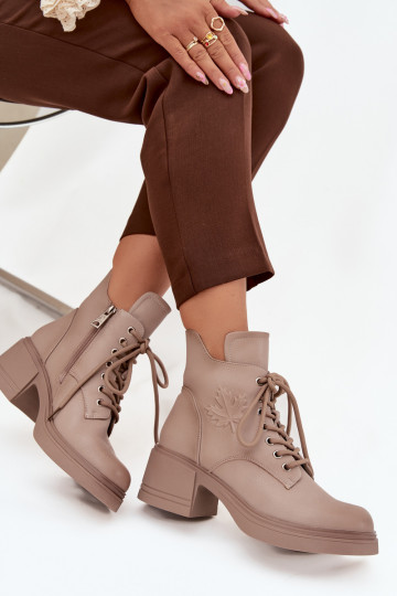 Sieviešu dabīgas ādas zābaki ar platformām, siltināti, Vinceza 39950 smilšu krāsā