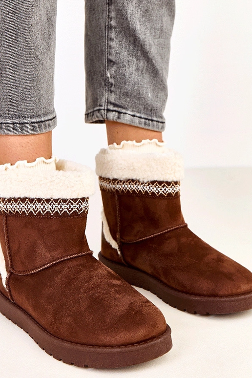 Brūnas zemas sniega zābaciņas ar...